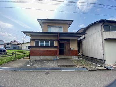 Spacious 4LDK House for Sale in Yurihonjō, Akita Prefecture — Image 1, Yurihonjo, Akita