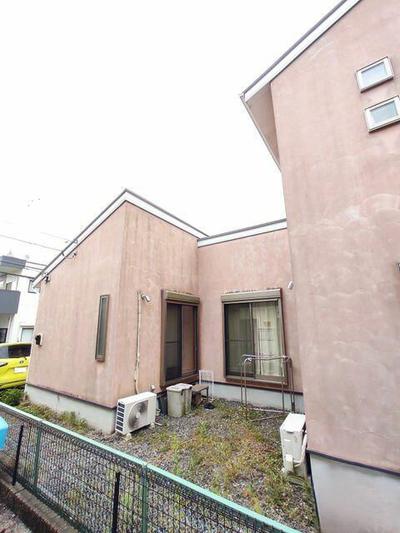 Spacious 3LDK House with Courtyard in Numazu, Shizuoka — Image 1, Numazu, Shizuoka
