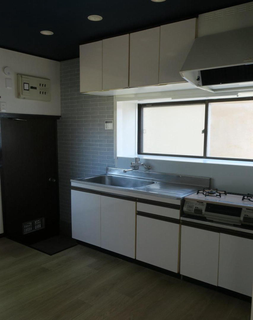 Renovated designer home in Oyama, Tochigi - Thumbnail 4