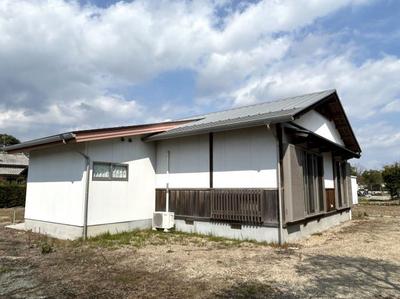 4LDK Used House in Kanzaki City, Saga Prefecture — Image 1, Kanzaki, Saga