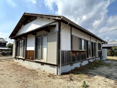 4LDK Used House in Kanzaki City, Saga Prefecture — Image 1, Kanzaki, Saga