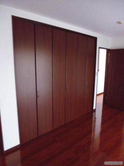 Solar-Powered 3LDK House in Yaizu - 13 Min to Station — Image 3, Yaizu, Shizuoka