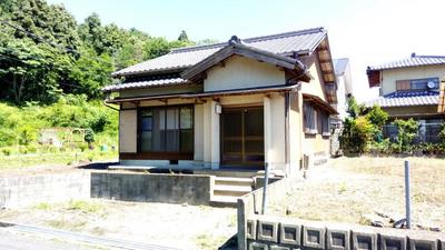 Renovated 3DK House in Komono-cho with 9.23% Yield Potential — Image 1, Komono, Mie