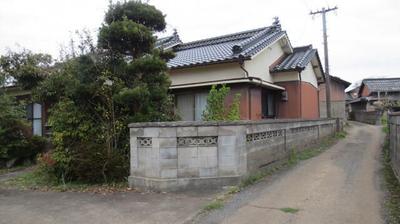 Spacious 5DK House with Large Garden in Nakatsu, Oita — House, Nakatsu, Oita