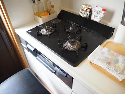 Ocean View 4LDK House in Echizen Town with Wooden Deck — Image 2, Echizen, Fukui