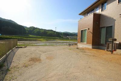 Modern 5LDK House in Maniwa City with Solar Power System — Image 1, Maniwa, Okayama