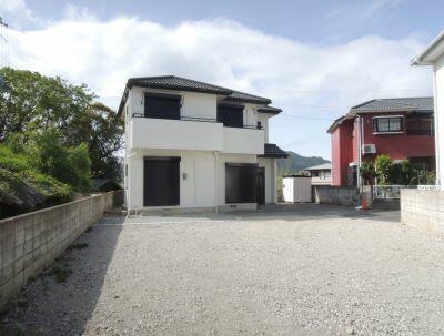 Renovated 4LDK House with Garden in Sumoto City, Hyogo — Image 1, Sumoto, Hyogo