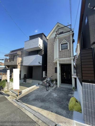 Spacious 3LDK House for Sale in Kitabatake, Abeno — Image 1, Abeno, Osaka
