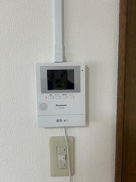 Renovated 2LDK Apartment for Rent in Sapporo Shiroishi Ward - Thumbnail 3