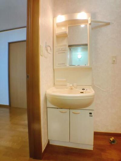 [Hatomark Site] 3DK Used Detached House in Tazakicho, Satsumasendai City, Kagoshima Prefecture — Image 2, Satsumasendai, Kagoshima