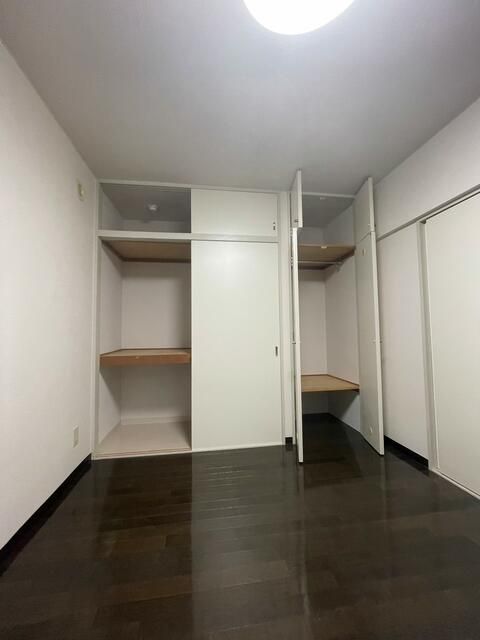 1DK Apartment for Rent in East Sapporo, Sapporo - 36,000 Yen - Thumbnail 3