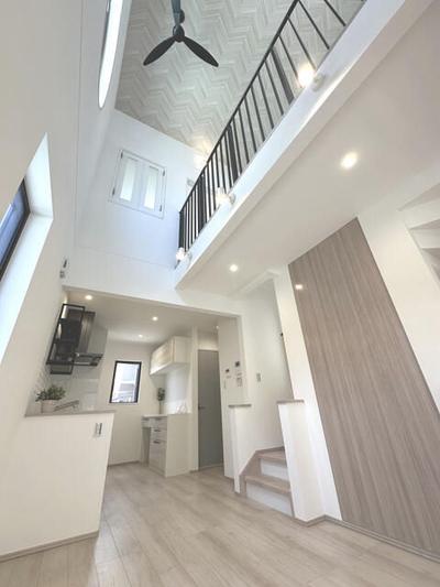 New 3-Story Home in Kita-Ando, Shizuoka - Modern 2LDK Design — Image 4, Aoi, Shizuoka