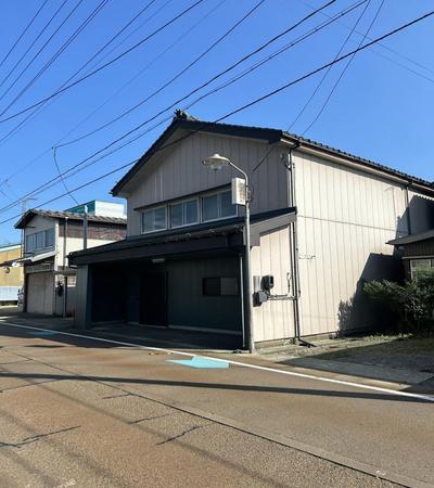 Traditional 9DK House in Mitsuke, 281sqm Living Space — Image 2, Mitsuke, Niigata