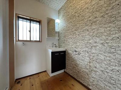 Renovated 3LDK House in Satsumasendai with Large Garden — Image 4, Satsumasendai, Kagoshima