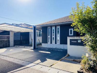Modern 4LDK House with Solar Power in Miyakonojo City — Image 1, Miyakonojo, Miyazaki