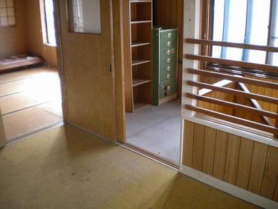 Spacious 6SDK House in Quiet Aizuwakamatsu Neighborhood — Image 4, Aizuwakamatsu, Fukushima