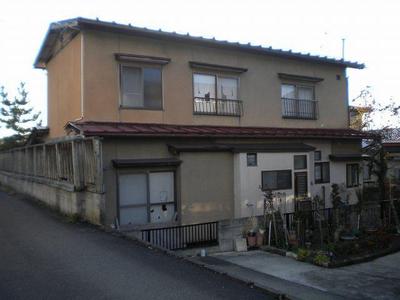 Spacious 6SDK House in Quiet Aizuwakamatsu Neighborhood — Image 1, Aizuwakamatsu, Fukushima