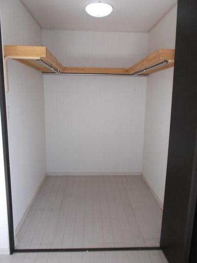 [Hatomark Site] 3LDK Used Detached House in Umegaoka Kita 4-ban-cho, Nabari City, Mie Prefecture — Image 3, Nabari, Mie