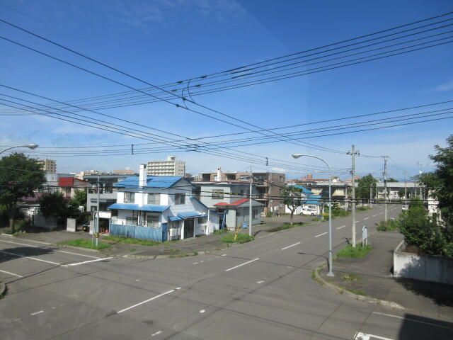 2LDK Apartment for Rent in Obihiro, Hokkaido - 53.01 sqm - Thumbnail 3