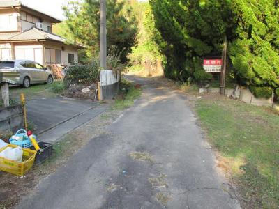 Spacious 7SK House in Fujieda with Large Land Plot — Image 3, Fujieda, Shizuoka