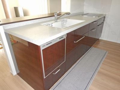 Modern 3SLDK House for Sale in Yatsushiro, Kumamoto — Image 2, Yatsushiro, Kumamoto