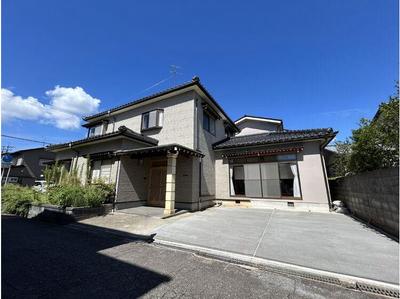 6LDK House in Komatsu with 168.92㎡ Floor Space — Image 1, Komatsu, Ishikawa