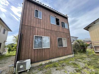 Spacious 3LDK House in Seiro Town with Large Land Plot — Image 1, Seiko, Niigata