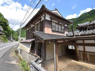 Traditional 7DK House in Mimasaka, Okayama - 575m² Plot — Image 1, Mimasaka, Okayama