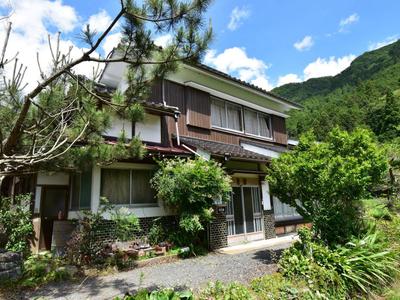 Traditional 7DK House in Mimasaka, Okayama - 575m² Plot — Image 2, Mimasaka, Okayama