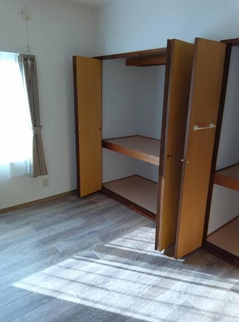 1LDK Apartment for Rent in Shiroishi Ward, Sapporo - Thumbnail 4