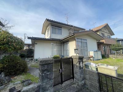 Used House in Aoki-cho, Iwakuni City — Image 1, Iwakuni, Yamaguchi