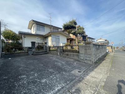 Used House in Aoki-cho, Iwakuni City — Image 1, Iwakuni, Yamaguchi