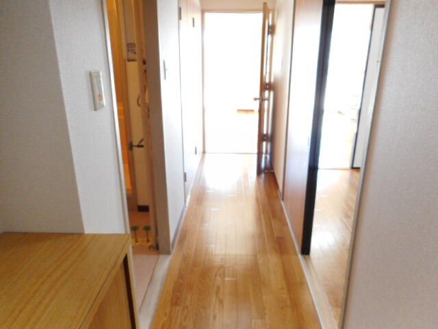 1LDK Apartment for Rent in Central Obihiro, Hokkaido - Thumbnail 2