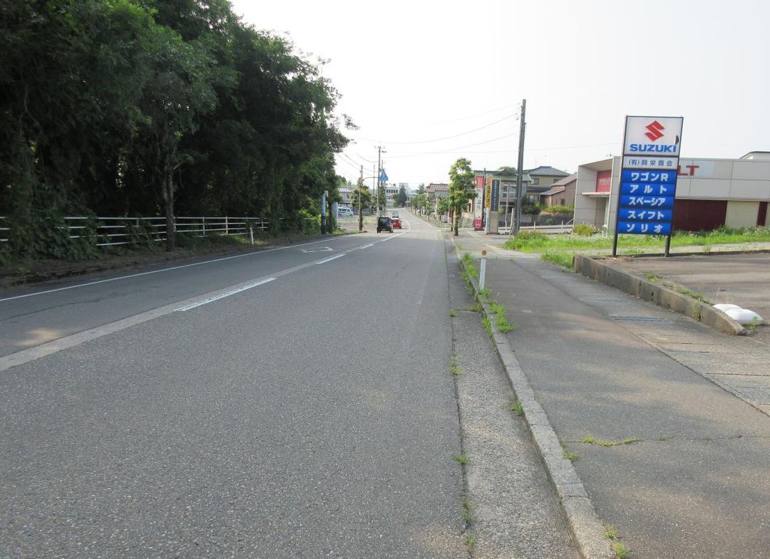 Former Auto Repair Shop for Sale in Kaga City, Ishikawa - Thumbnail 2
