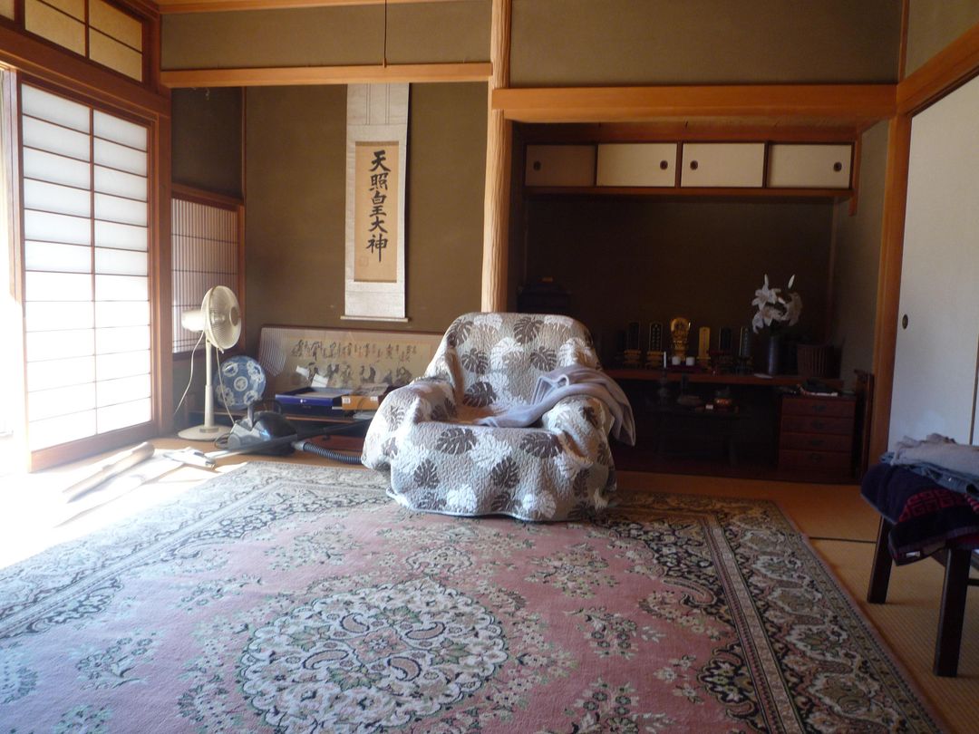 380 Tsubo Corner Lot House with Field in Kurashiki, Okayama - Thumbnail 3