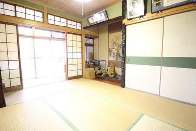 Spacious 7LDK House in Moji Ward, Kitakyushu - 1,130㎡ Plot — Image 3, Moji, Fukuoka