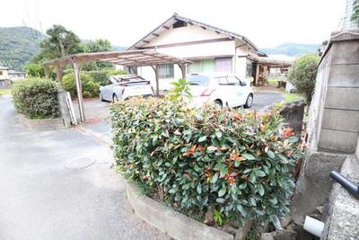 Spacious 7LDK House in Moji Ward, Kitakyushu - 1,130㎡ Plot — Image 1, Moji, Fukuoka