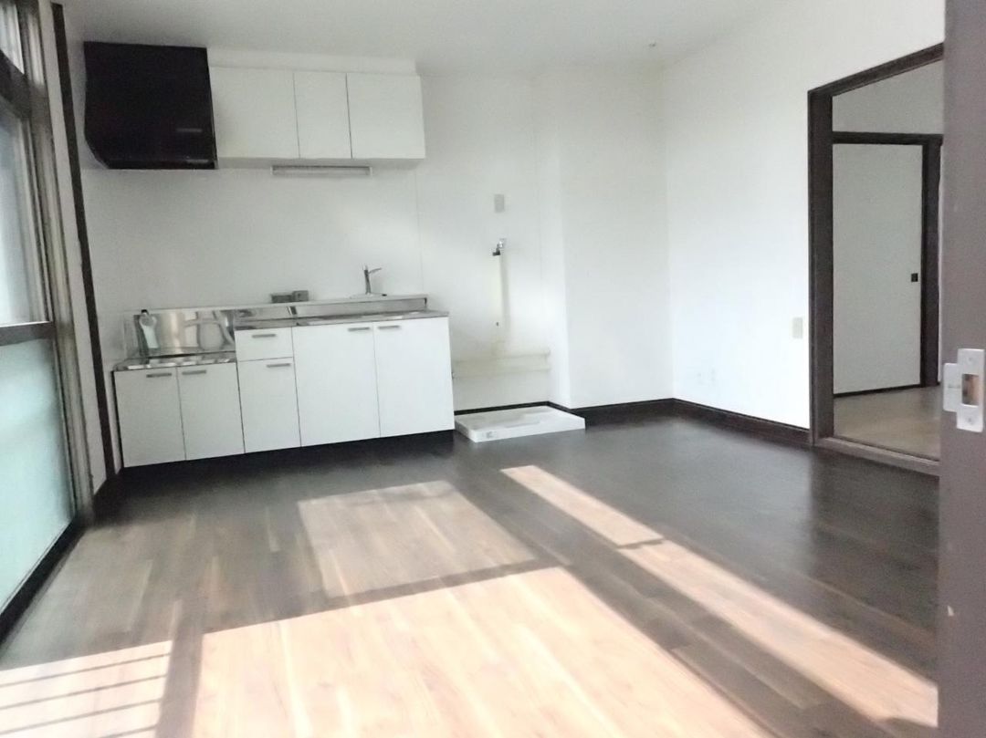 2LDK Apartment for Rent in Shiroishi Ward, Sapporo - Thumbnail 4