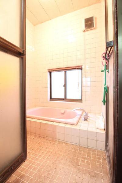 Spacious 4SLDK House in Mie-machi, Bungo-Ono — Image 3, Bungo Ono, Oita