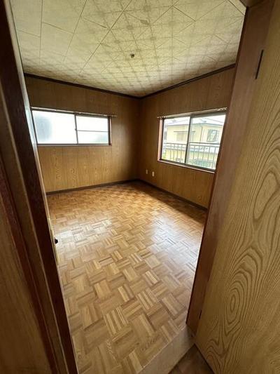Spacious 4DK House in Kakegawa City with Large Land Plot — Image 4, Kakegawa, Shizuoka