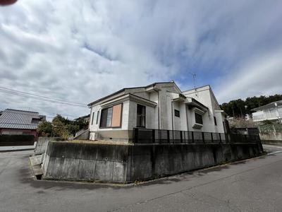 Spacious 4LDK House in Nagaizumi-cho with Double Parking — Image 1, Nagaizumi, Shizuoka