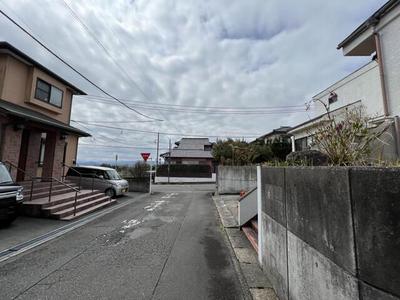 Spacious 4LDK House in Nagaizumi-cho with Double Parking — Image 3, Nagaizumi, Shizuoka