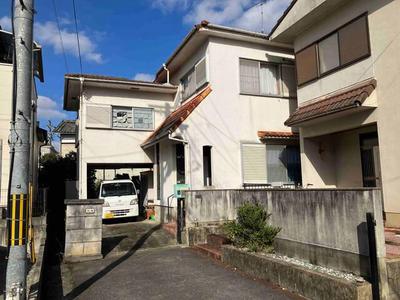 Spacious Dual House Property in Kashihara - 6DK, 160m² — Image 2, Kashihara, Nara