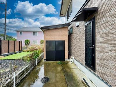 Eco-Friendly 4SLDK House in Kuki with Solar Panels — Image 1, Kuki, Saitama