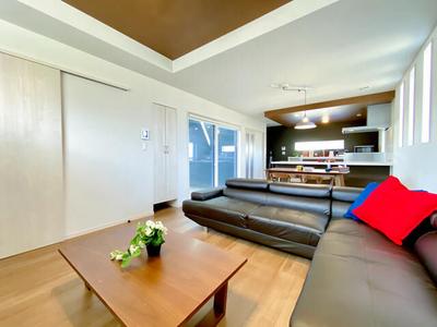 Modern 4LDK House with Solar Panels in Kazo City — Image 2, Kazo, Saitama