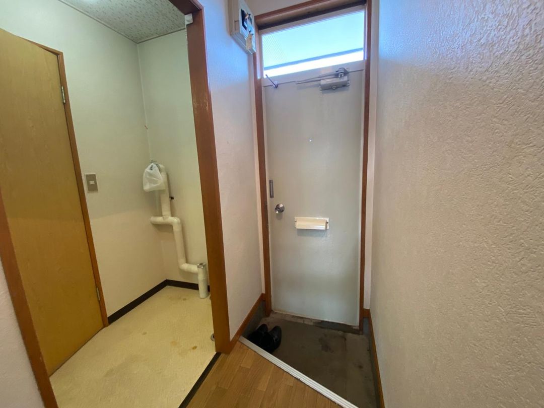 2DK Apartment for Rent in Obihiro, Hokkaido | Quiet Neighborhood - Thumbnail 4