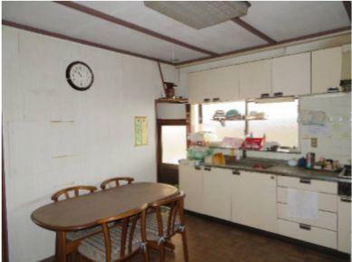 Traditional 6DK House Near Zentsuji Station - 158sqm Living Space — Image 4, Zentsuji, Kagawa