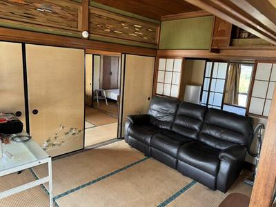 Spacious Traditional Home with Large Land Plot in Shiraoka — Image 2, Shiraoka, Saitama