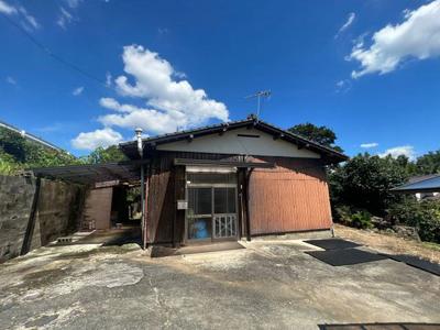 Spacious 4DK House with Large Land Plot in Ōmuta City — Image 1, Omuta, Fukuoka