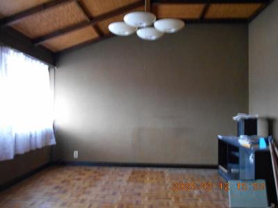 Spacious Traditional Home in Uozu with Large Garden Plot — Image 4, Uozu, Toyama